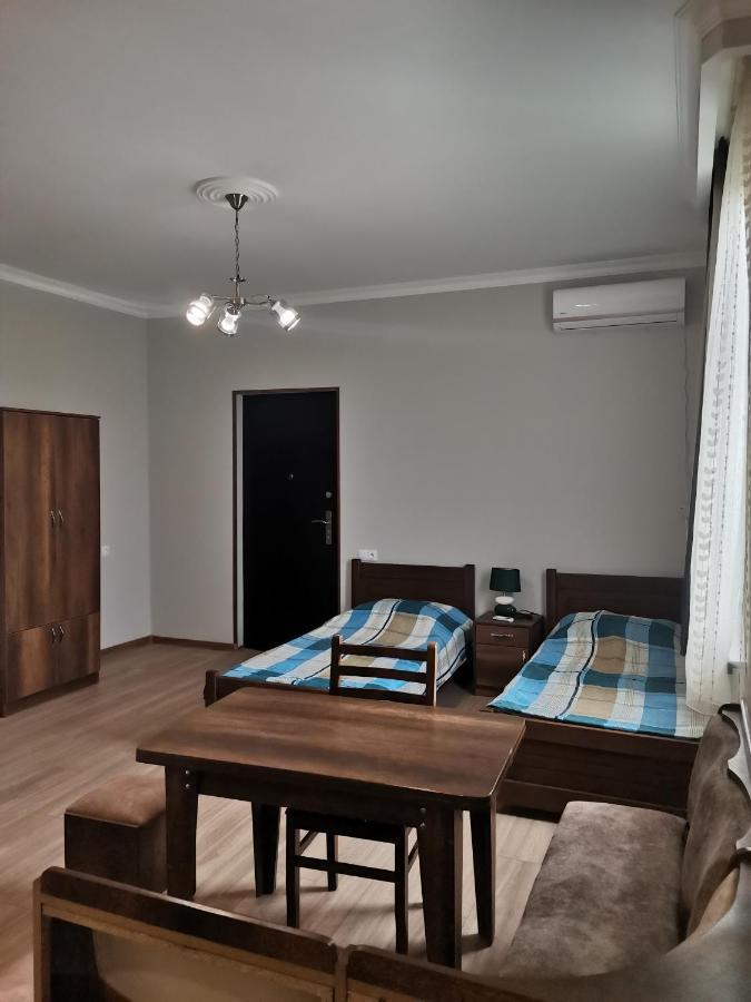 Guest House Eden Tbilisi Exterior foto